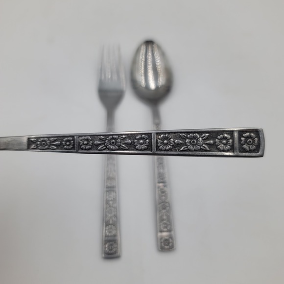 Imperial International Other - 3pc Imperial International Serta Stainless Flatware Floral Tablespoons Fork